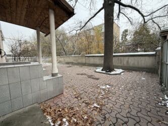 пол дом раб городок: Сдаю Офис, 153 м², В частном доме — 13