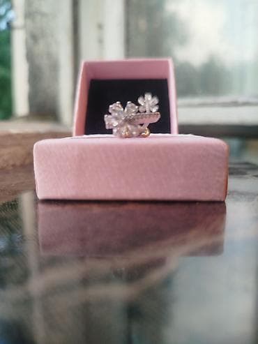 серебрянные серьги келдике: Серебряные серьги из 925 пробы. - Дизайн: «листок»/цветок с шестью — 3