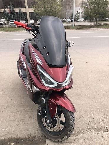 шлемы для скутера: Продаю Скутер Макси, в Хорошем Состоянии! 🔴 Пробег 6900 км 👍 — 9