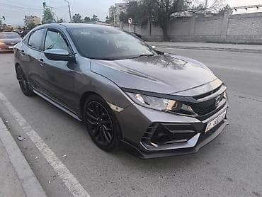 Honda Civic: 2021 г., Хэтчбэк