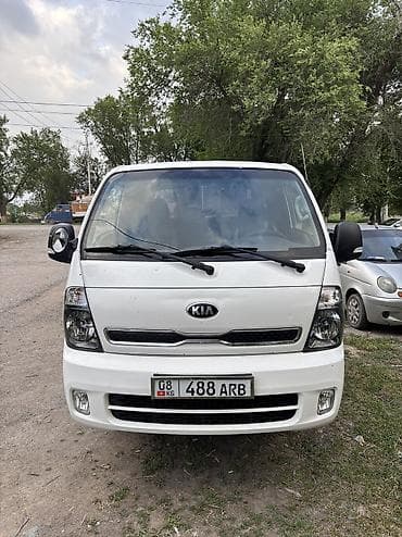 Kia BONGO: 2018 г., 2.5 л, Механика, Дизель