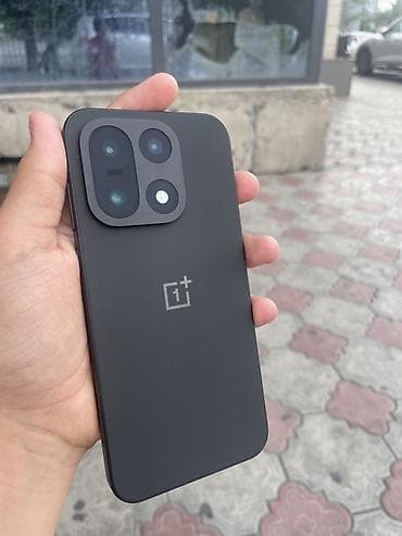 oneplus 15: OnePlus 15, Новый, 512 ГБ, цвет - Черный — 1
