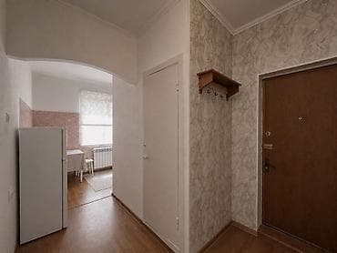 продаю однокомнатную квартиру: 1 комната, 39 м², 105 серия, 6 этаж, Дизайнерский ремонт — 3