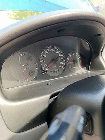 каропка на мазда: Mazda 323: 1999 г., 1.5 л, Автомат, Бензин, Универсал — 7