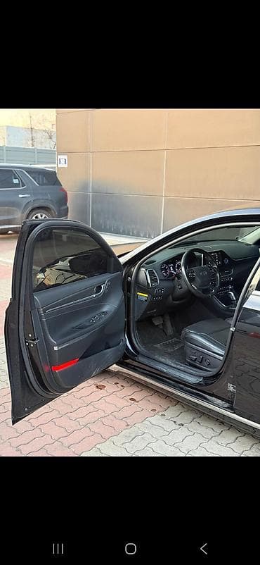 Продажа авто: Hyundai Grandeur: 2019 г., 2.4 л, Автомат, Бензин, Седан — 4