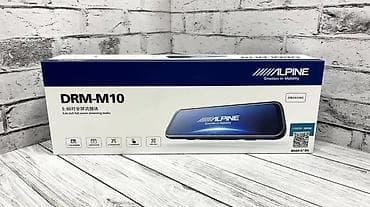 калем: Автомобильный видеорегистратор Alpine DRM‑M10 (серия DRM‑M) - — 1