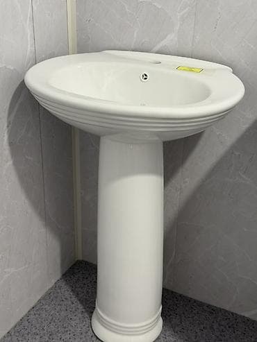 Раковина для ванной, Особенности: Глянцевое, Овальная форма, Материал: Керамика