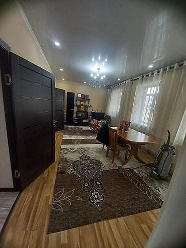 Үйлөрдү сатуу: 100 м², 4 бөлмө, Жылытылган, Жылуу пол, Брондолгон эшиктер — 1