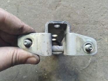 двери венто: Mitsubishi Outlander\Airtrek дверная петля, Митсубиси — 3