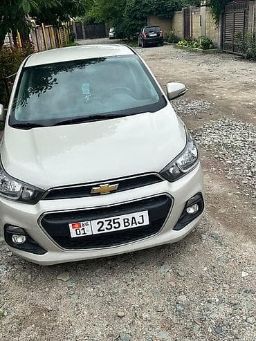 Chevrolet Spark: 2017 г., 1 л, Бензин, Хэтчбэк