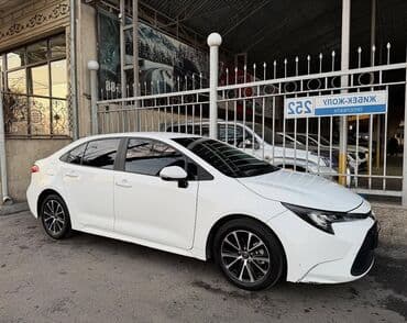 ролс ройс машина: Toyota Corolla: 2023 г., 1.5 л, Вариатор, Бензиновая, Седан — 3