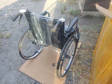 Мед.инвалидные коляски! Новые складывающие Ширина 45см Вес 15 кг at lalafo.kg Мед.инвалидные коляски! Новые складывающие Ширина 45см Вес 15 кг