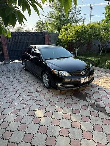 перекурить авто: Toyota Camry: 2013 г., 2.5 л, Типтроник, Бензин, Седан — 1