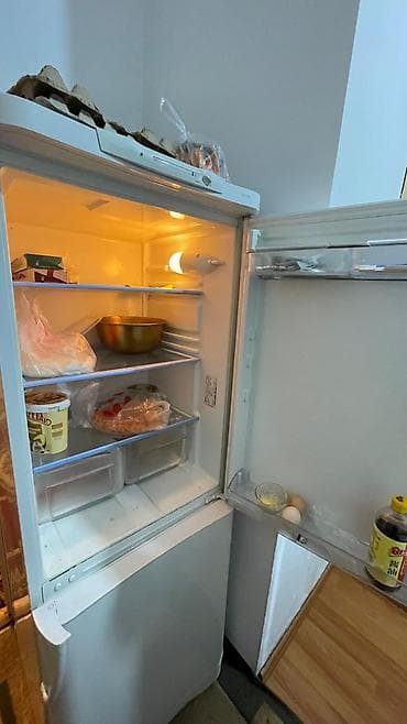 fast: Холодильник Indesit, Двухкамерный — 3