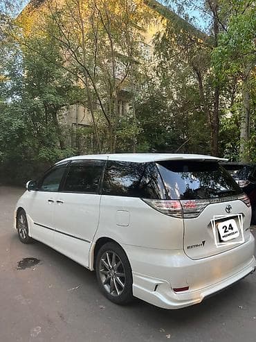 camry 2014: Toyota Estima: 2012 г., 2.4 л, Автомат, Бензин, Минивэн — 3