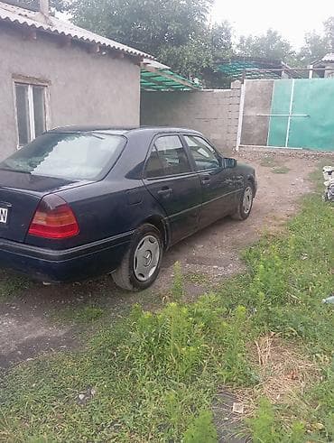 а 190: Mercedes-Benz C-Class: 1994 г., 2.2 л, Ручные, Бензин, Седан — 5