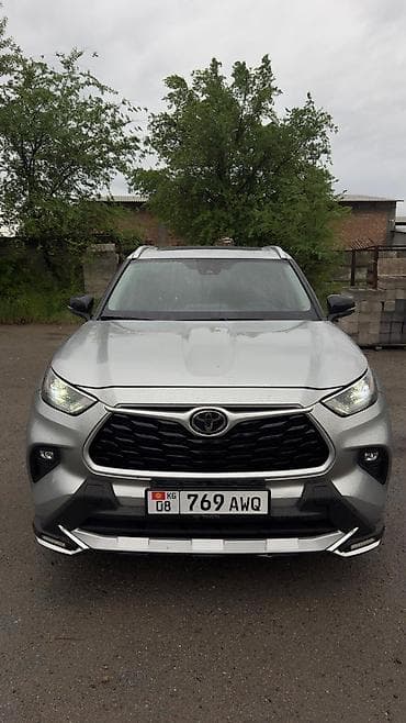 Toyota: Toyota Highlander: 2023 г., 2.5 л, Автомат, Бензин, Кроссовер — 4