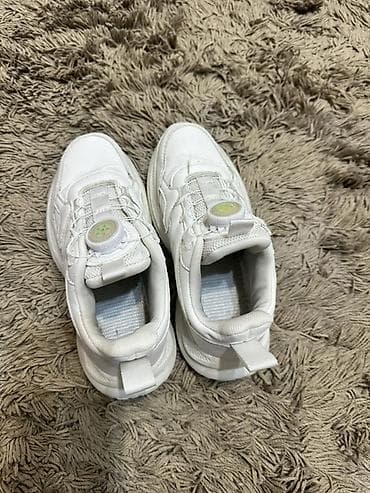 adidas smith: Кроссовки, 34.5, 35, Adidas, Б/у, цвет - Белый, Самовывоз — 4
