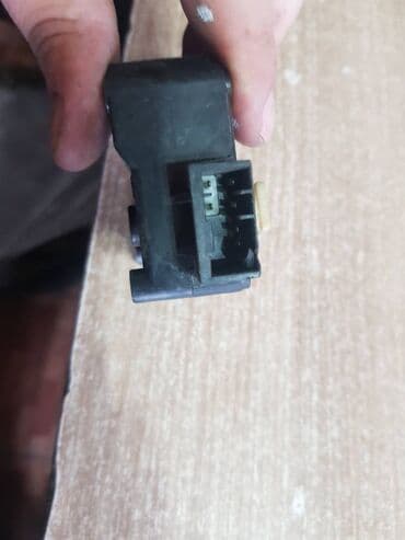 реставрация бронированных дверей: Замок двери Nissan Б/у, Оригинал, Япония — 1