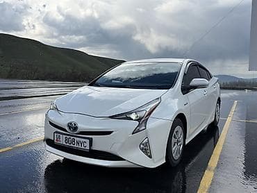toyota prius 2016: Toyota Prius: 2016 г., 1.8 л, Вариатор, Гибрид, Лифтбек — 5