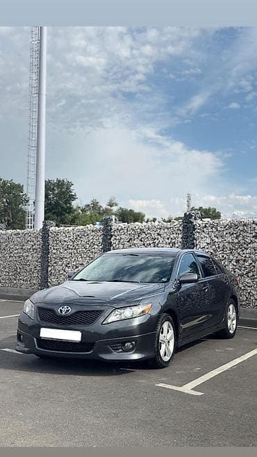 Toyota Camry: 2010 г., 2.5 л, Автомат, Бензин, Седан