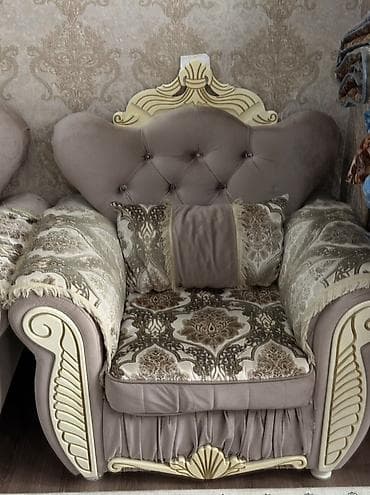 диван версаль: Комплект мягкой мебели, Б/у, Самовывоз, Платная доставка, цвет - Бежевый — 5