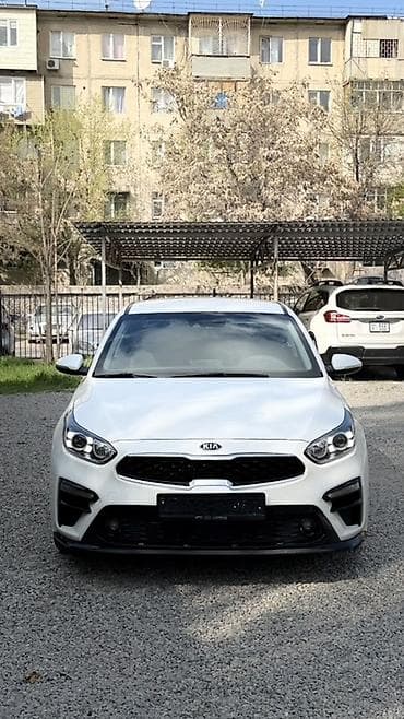 Продажа авто: Kia Cerato: 2019 г., Седан — 3