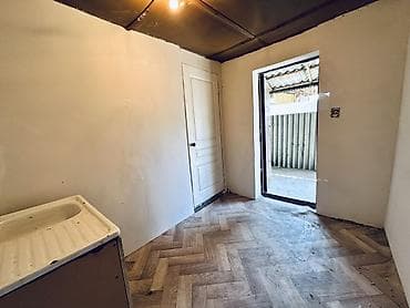 продаю бишкек: Продается времянка с участком 3,5 сотки 📍Адрес: село Кожомкул, ул — 4