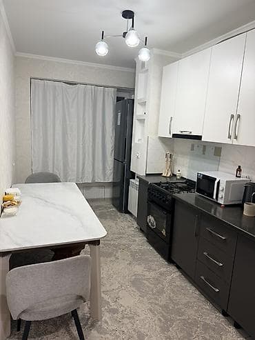 3 бөлмө, 68 м², 105-серия, 1 кабат, Жаңы ремонт