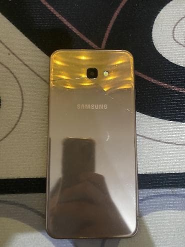 Samsung Galaxy J4 Plus, Б/у, 256 ГБ, цвет - Золотой, 2 SIM
