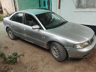 Audi A4: 1998 г., Механика, Бензин, Седан