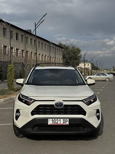 byd e9: Toyota RAV4: 2022 г., 2.5 л, Автомат, Гибрид, Кроссовер — 4
