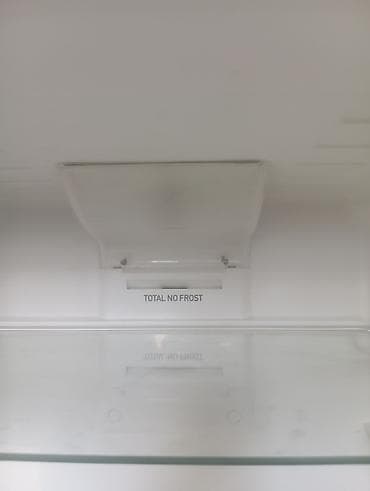 fan: Холодильник Indesit, Б/у, Двухкамерный, No frost, 60 * 196 * 60 — 3