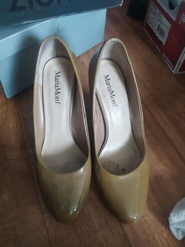 лакированная: Туфли, 38, Maria Moro, Б/у, цвет - Бежевый, Самовывоз — 1