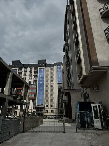 Кыймылсыз мүлк: 4 бөлмө, 130 м², 3 кабат, Даяр ПСО (өзү оңдоп түзөтүп бүтүү үчүн) — 2