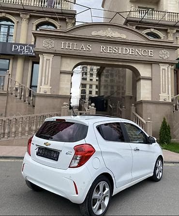 kia reo: Chevrolet Spark: 2016 г., 1 л, Вариатор, Бензин, Хэтчбэк — 3