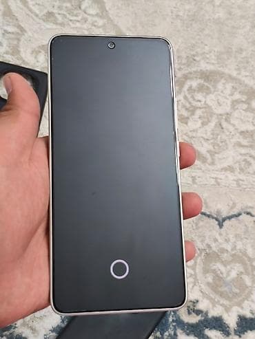 Техника жана электроника: Poco M7 Pro 5G, Колдонулган, 256 ГБ, түсү - Ак, Бөлүп төлөө менен, 2 SIM — 5