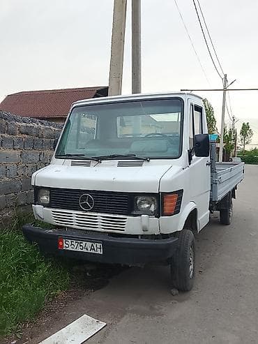 25 кузов: Легкий грузовик, Mercedes-Benz, Стандарт — 3