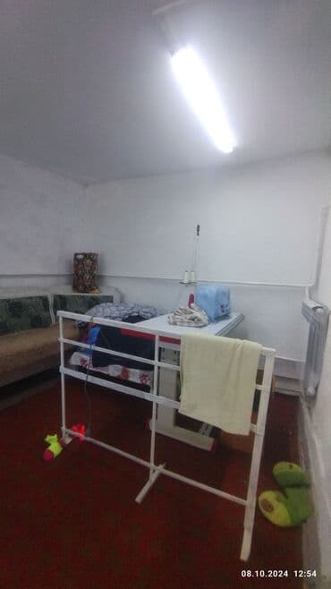 срочно продаю времянку в сокулуке: Үй, 60 кв. м, 5 бөлмө, Менчик ээси, Эски ремонт — 1