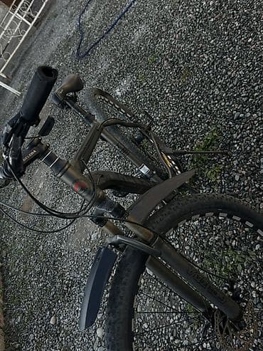 gen kg: Горный велосипед, Geleda, Рама S (145 - 165 см), Алюминий, Б/у — 2