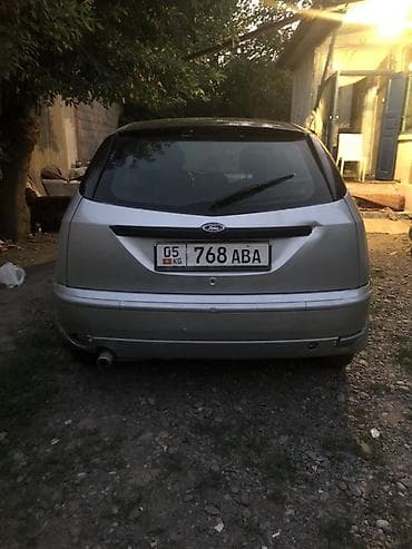 Продажа авто: Ford Focus: 2002 г., 1.6 л, Механика, Бензин, Хэтчбэк — 4