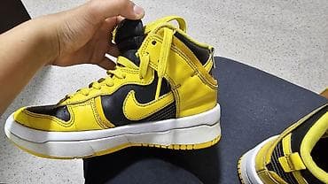 Высокие кроссовки Nike, цветовая схема черно‑жёлтая. - Верх