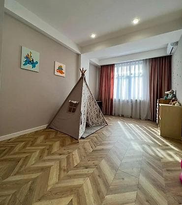3 комнаты, 81 м², Золотой квадрат Элитка, 12 этаж, Дизайнерский ремонт — 2