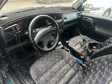 машина гольв: Volkswagen Golf: 1992 г., 1.8 л, Механика, Бензин, Хэтчбэк — 7
