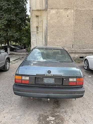 гак айон с: Volkswagen Passat: 1991 г., 1.8 л, Механика, Бензин, Седан — 2
