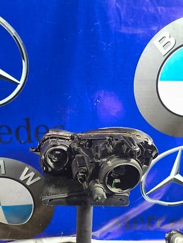 ej de: Правая передняя фара в сборе для Mercedes-Benz E‑Class W211 — 2