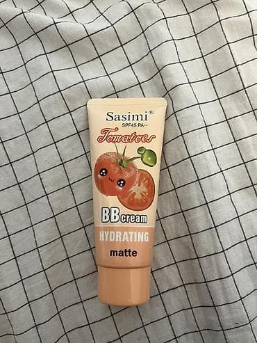 косметичка: BB-крем Sasimi Tomatoes Hydrating Matte, оттенок 02, SPF45 PA++ - — 1