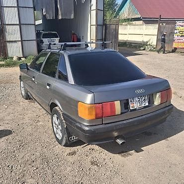 ауди пикап: Audi 80: 1988 г., 1.8 л, Ручные, Бензин, Седан — 4