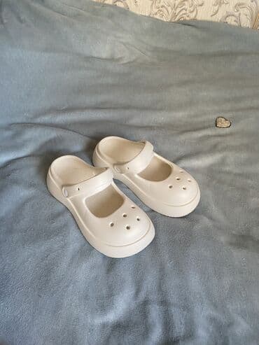 фирменная обувь из италии: Кроксы, размер 39-40 новые подойдут студентам-медикам или уже — 4