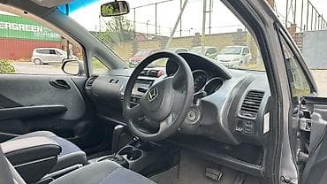 арпнда фит: Honda Fit: 2003 г., 1.5 л, Вариатор, Бензин, Хэтчбэк — 5